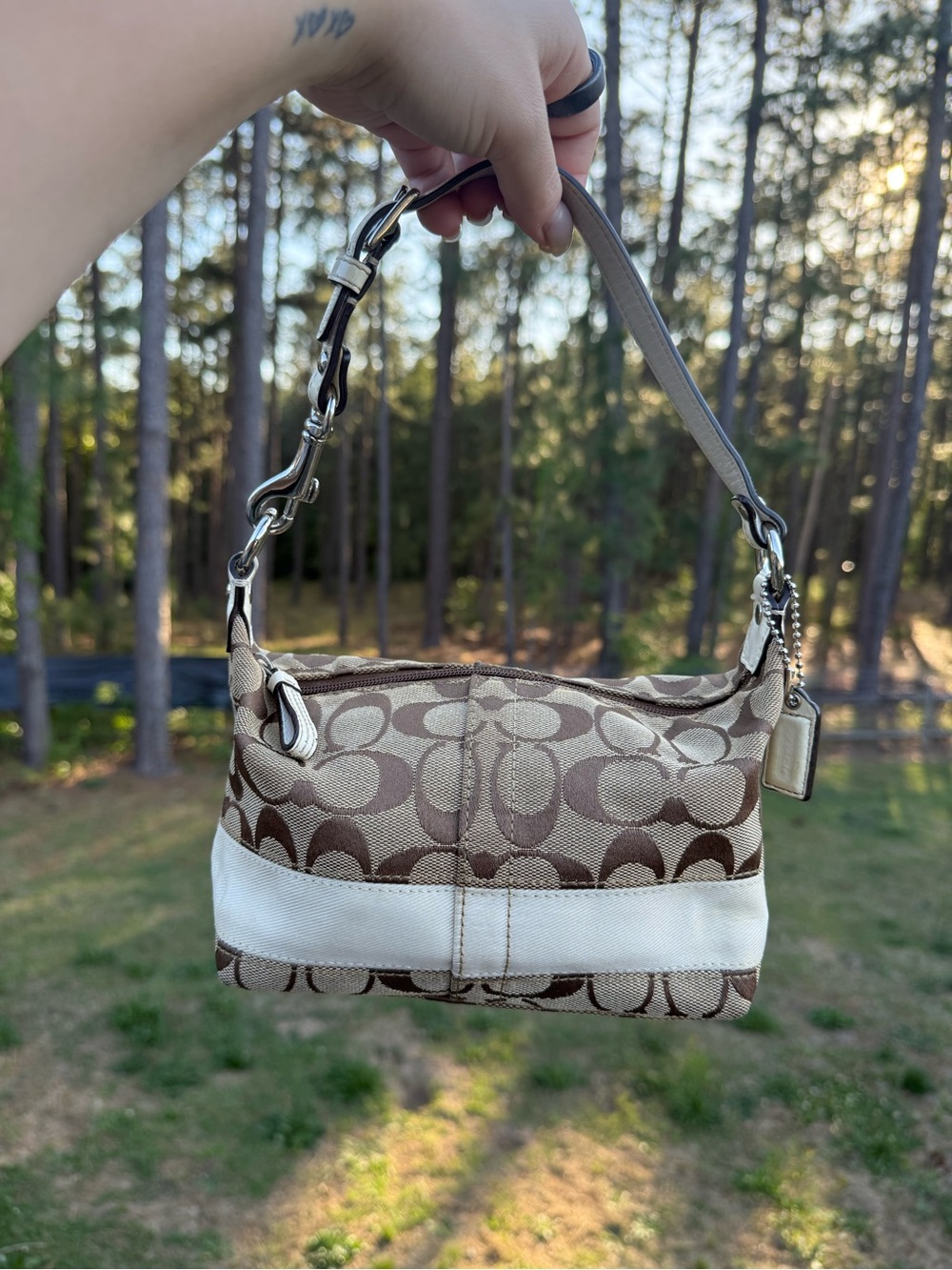 Coach Signature Demi